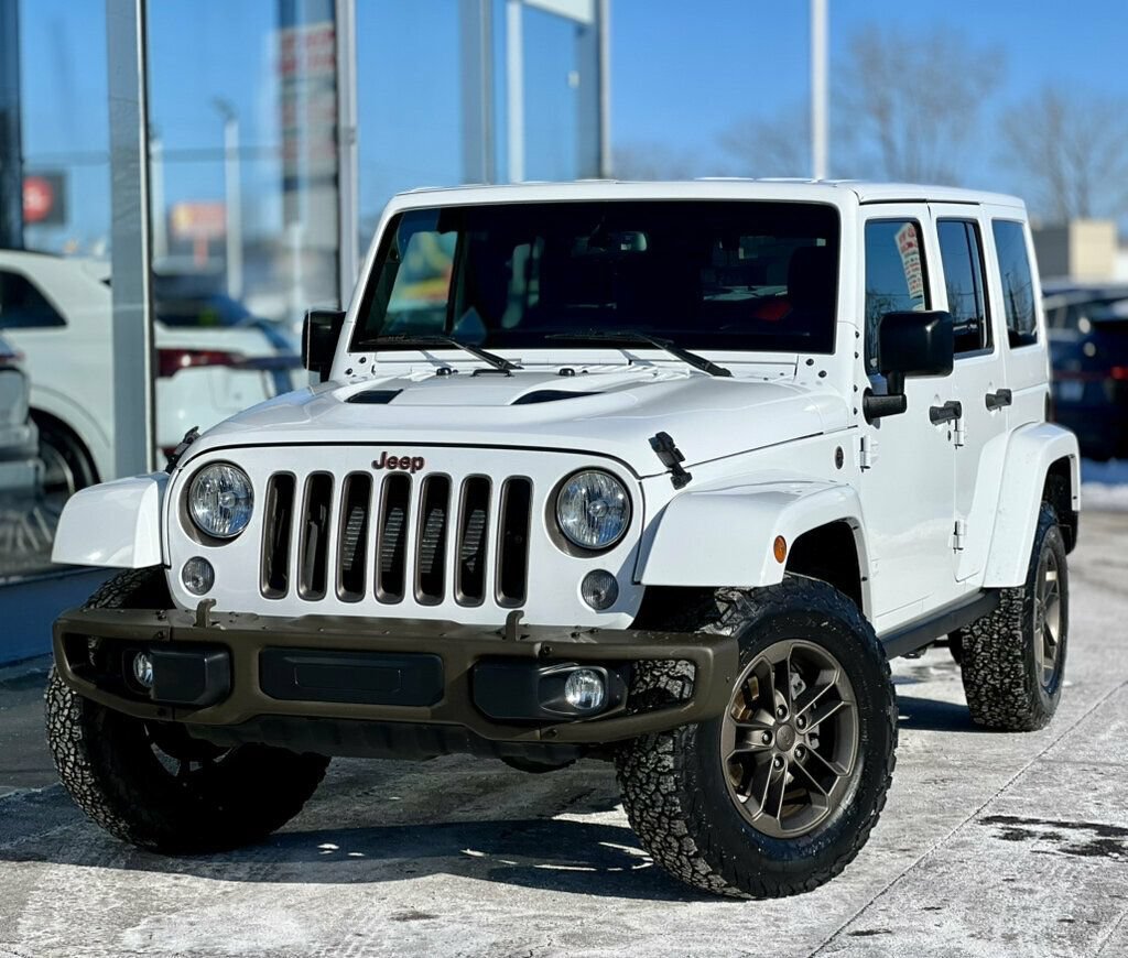 Used 2016 Jeep Wrangler Unlimited Sahara AWD/4WD image 29