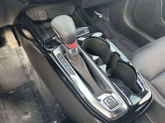 Used 2024 Chevrolet Trax RS w/ Sunroof Package FWD image 15