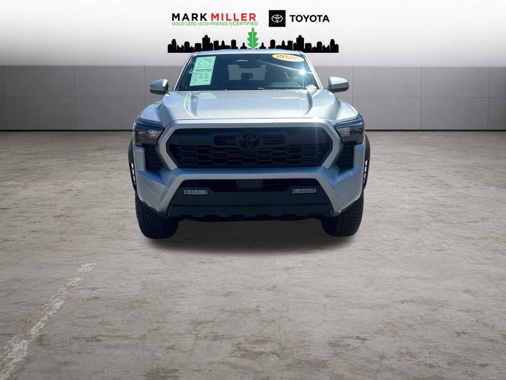 Certified 2026 Toyota Tacoma TRD Off-Road AWD/4WD image 9