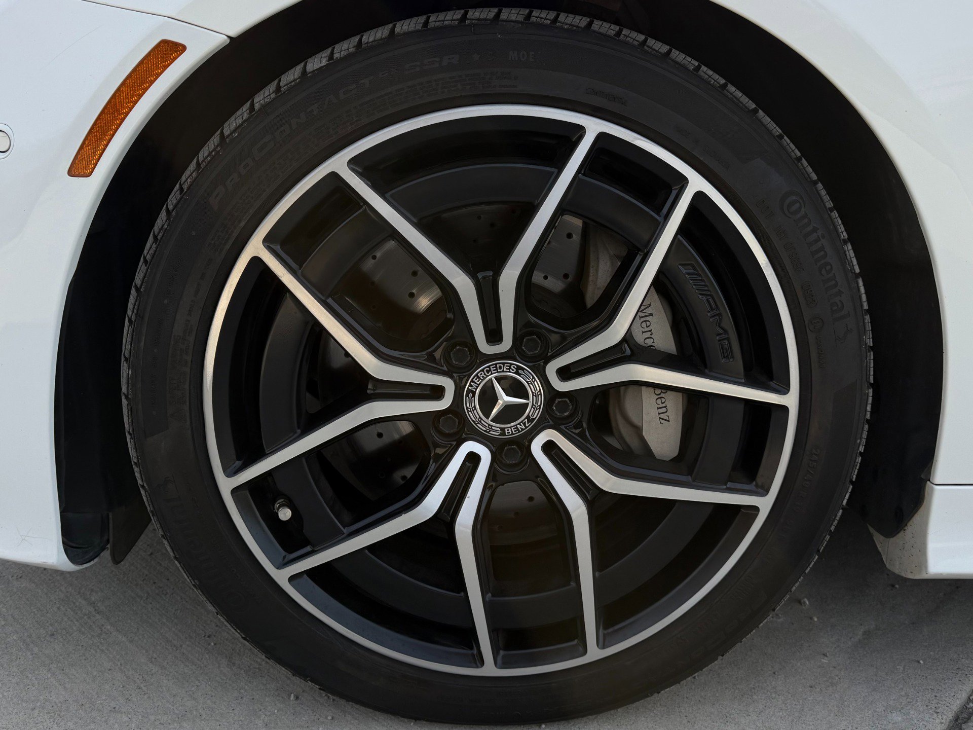 Used 2022 Mercedes-Benz E 450 4MATIC Coupe image 38