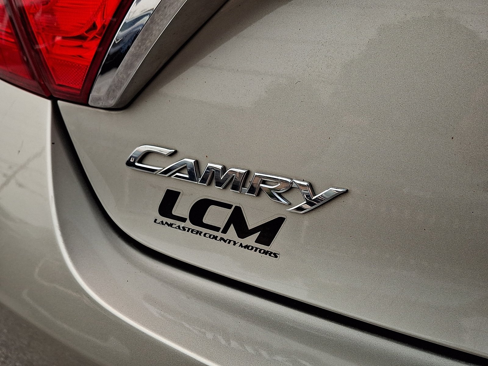 Used 2016 Toyota Camry LE FWD image 29