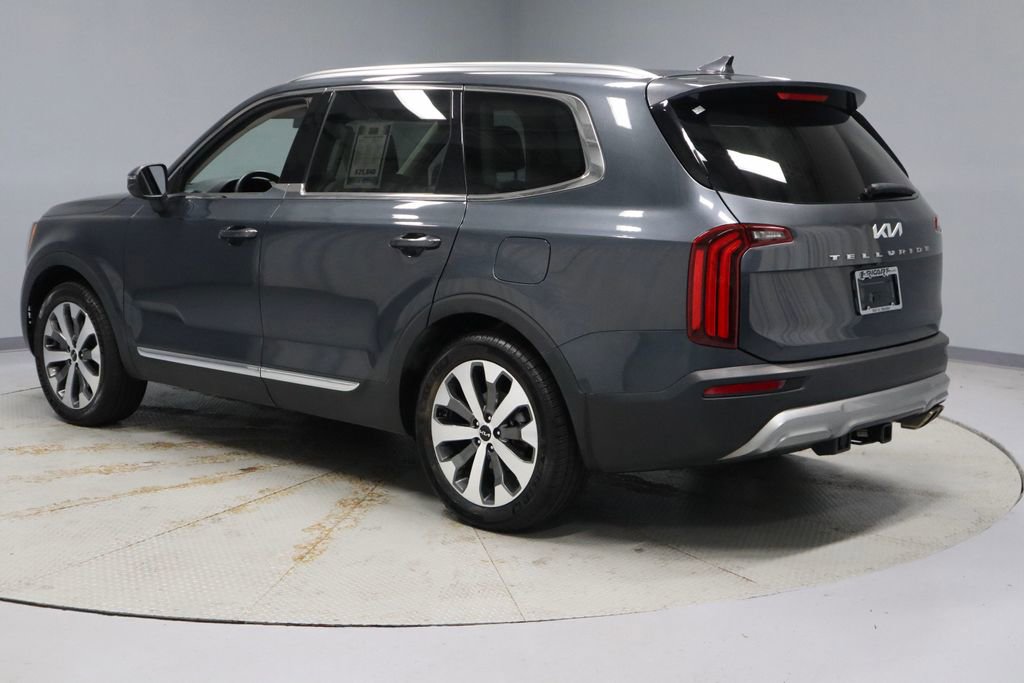 Used 2022 Kia Telluride EX w/ EX Premium Package image 10