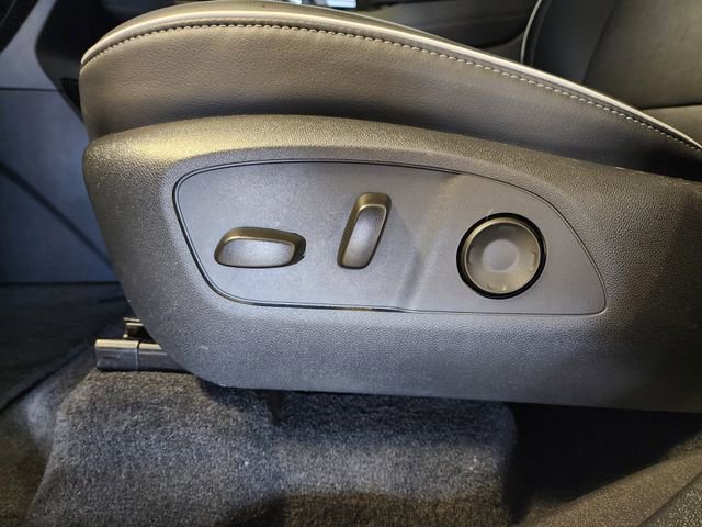 Certified 2025 Buick Enclave Preferred FWD image 14