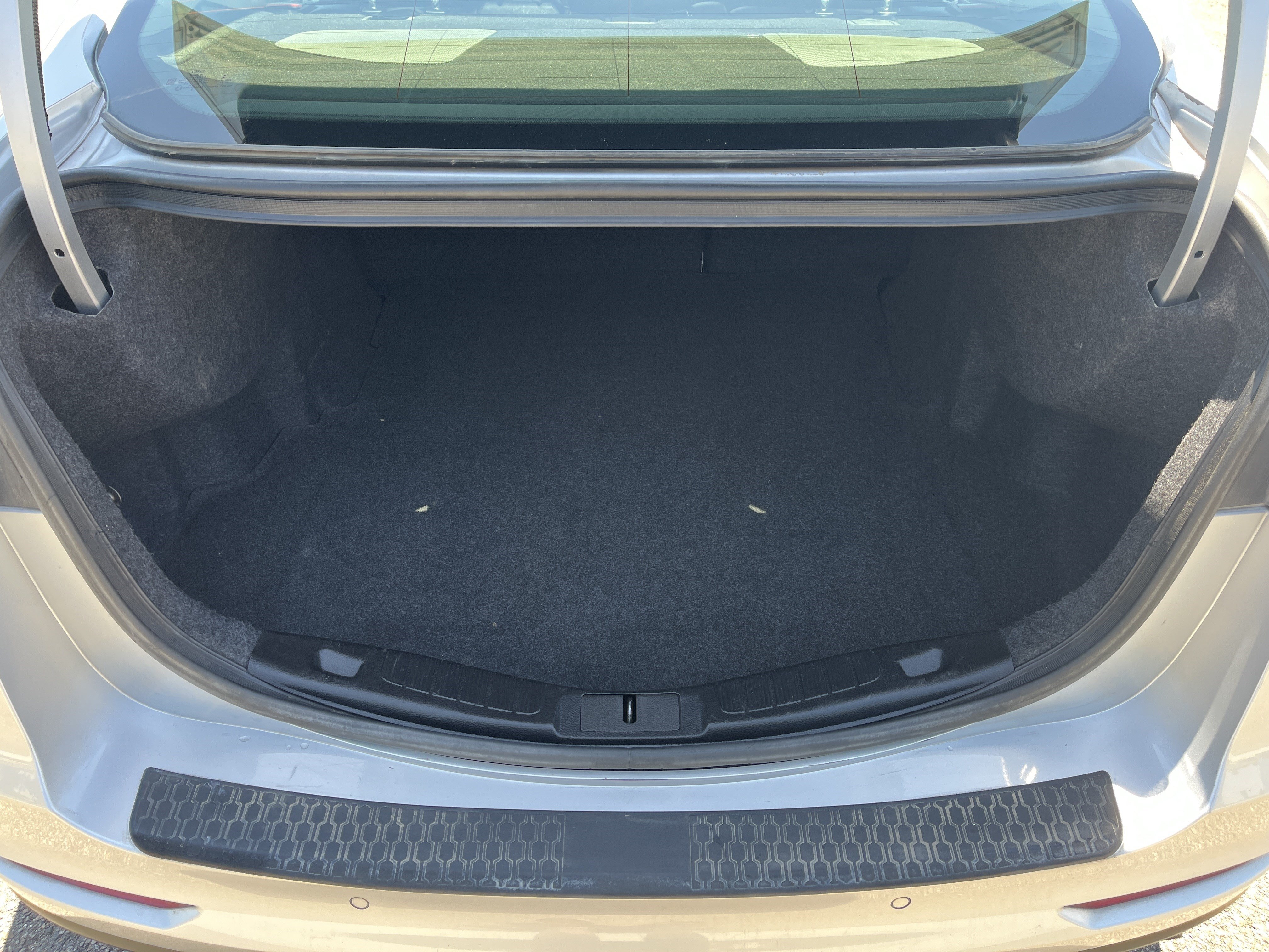 Used 2019 Ford Fusion SEL FWD image 34