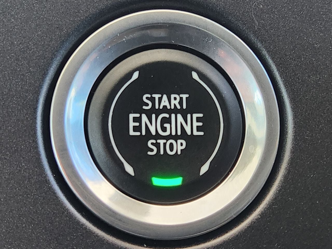 Used 2019 Chevrolet Blazer Premier w/ Driver Confidence II Package FWD image 20