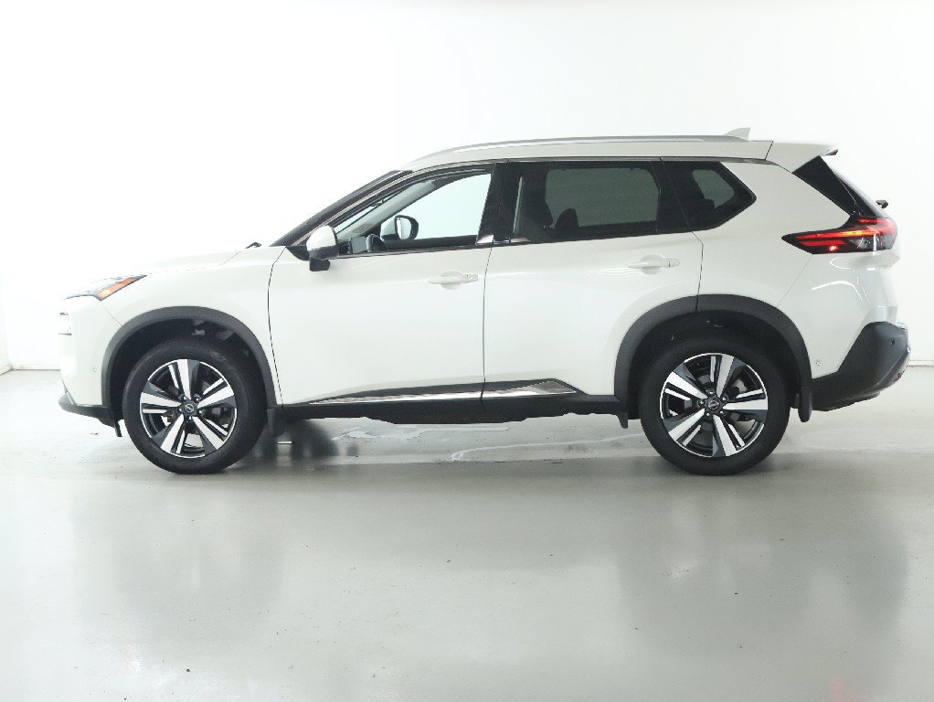 Certified 2023 Nissan Rogue SL AWD/4WD image 39