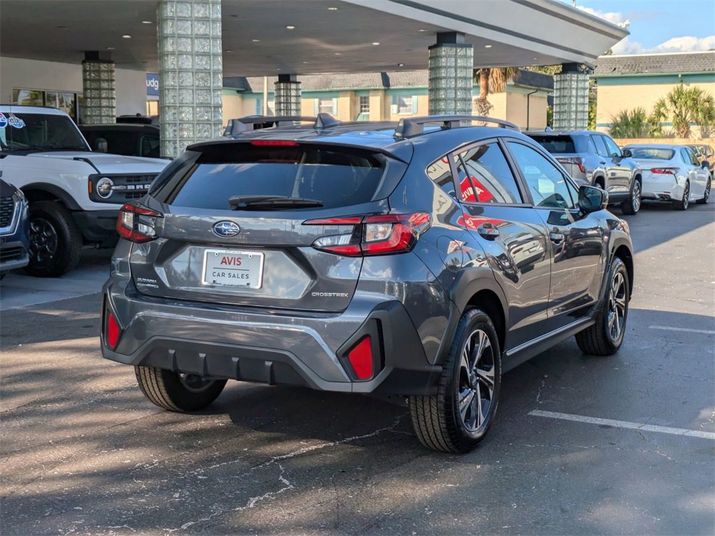 Used 2024 Subaru Crosstrek 2.0i Premium image 5