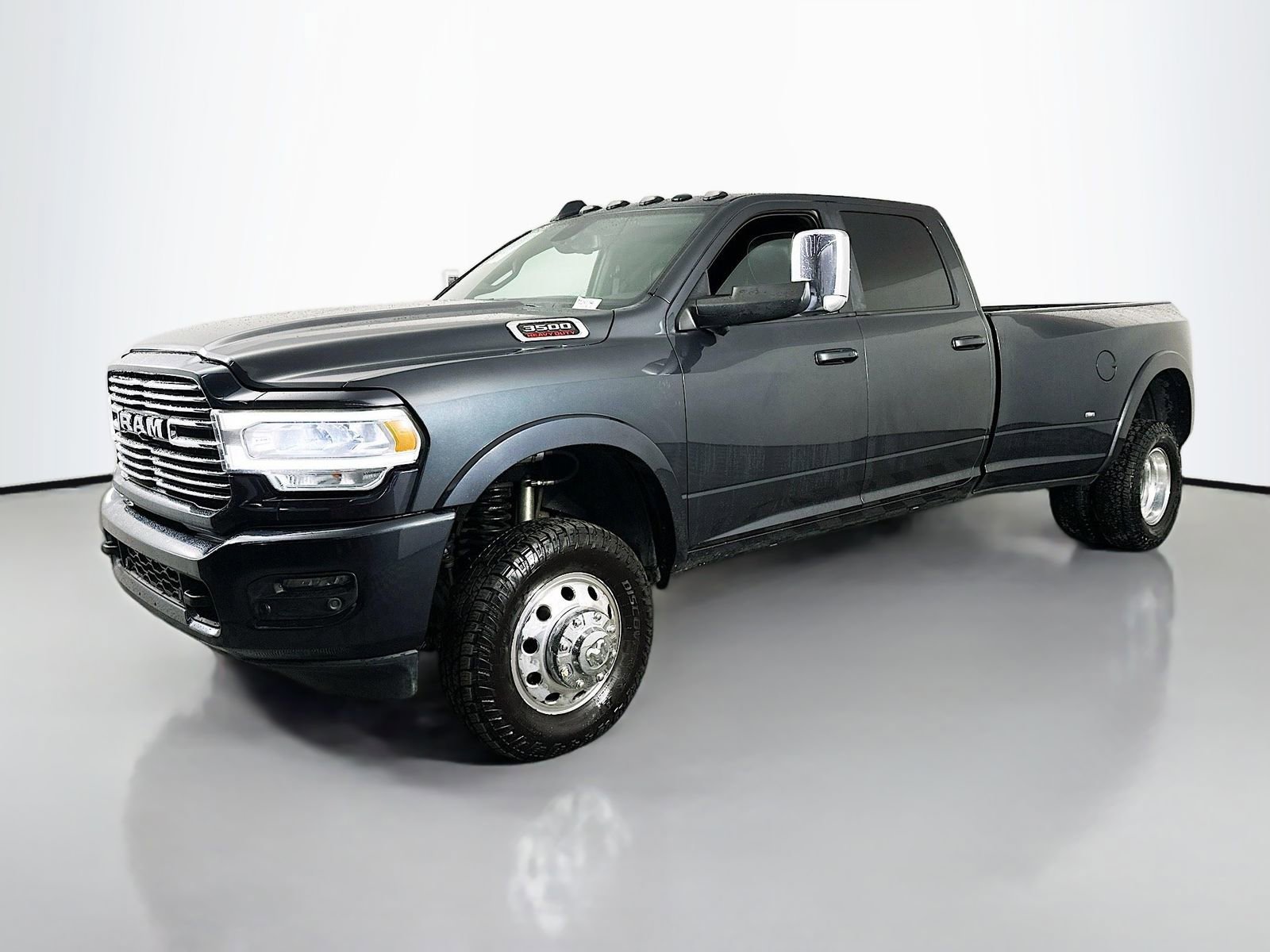 Used 2019 RAM 3500 Laramie AWD/4WD image 3
