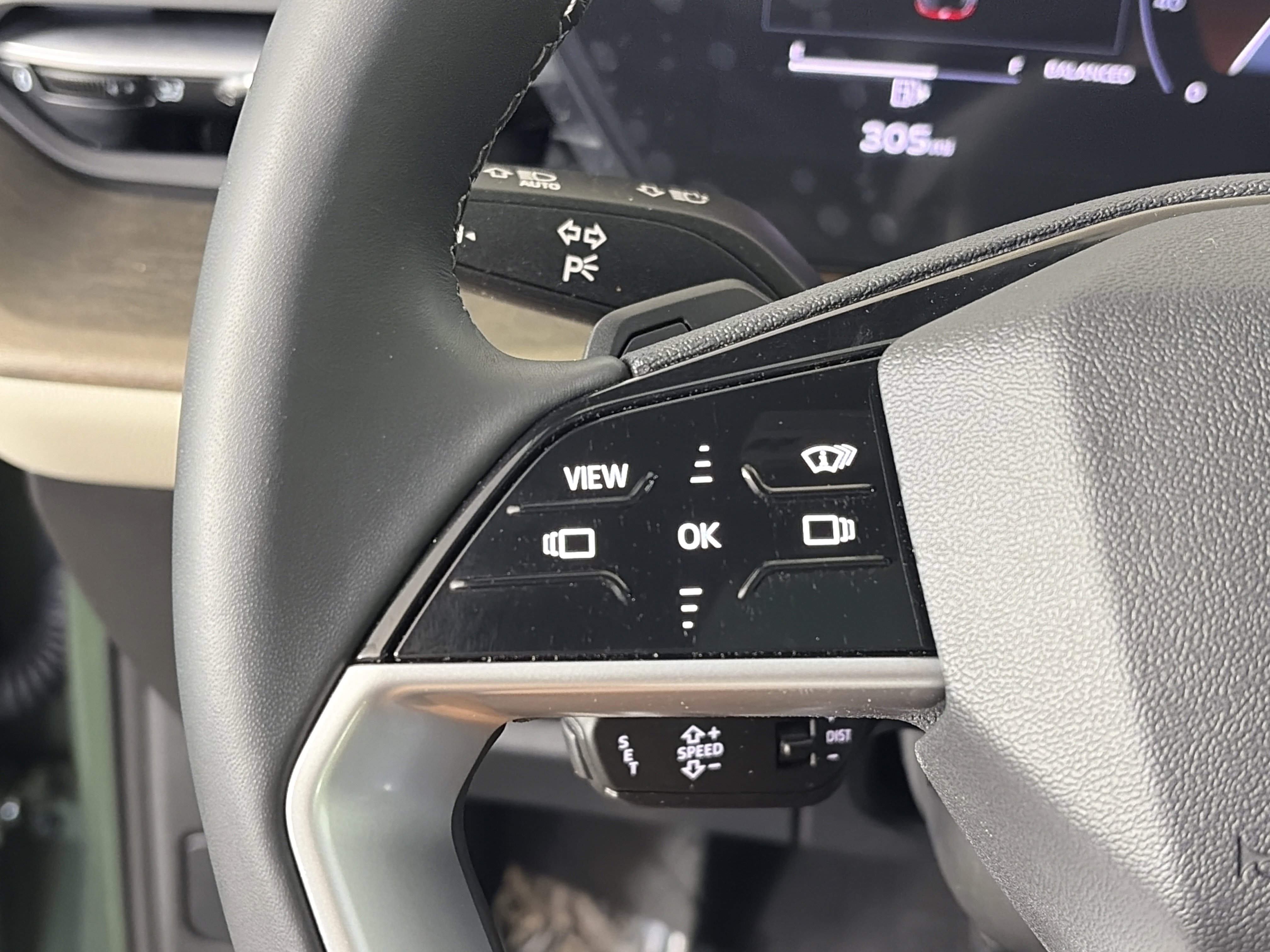 Used 2025 Audi Q5 Premium Plus w/ Premium Plus image 28