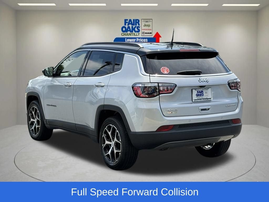 Used 2024 Jeep Compass Limited AWD/4WD image 10