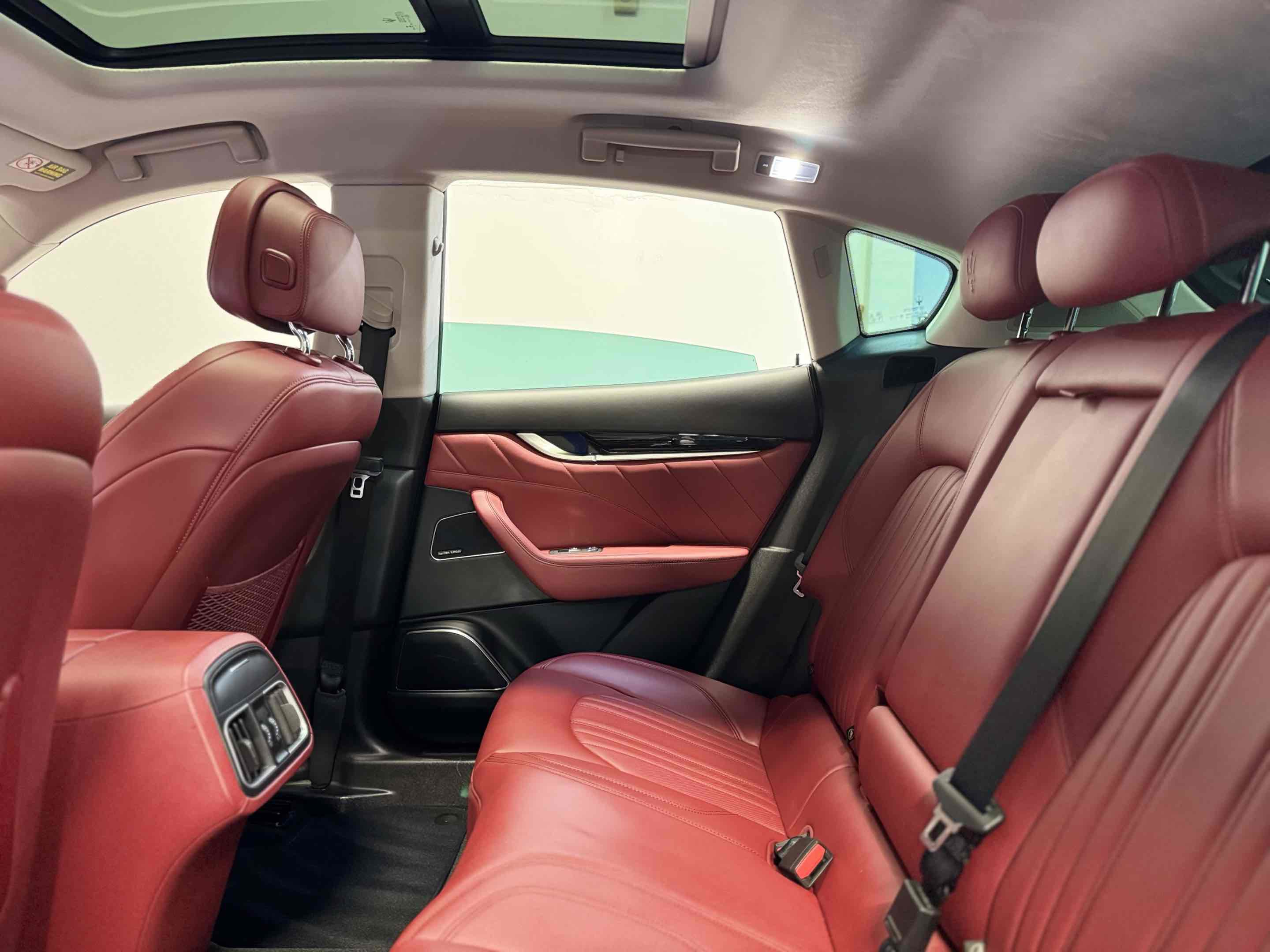 Used 2021 Maserati Levante image 50