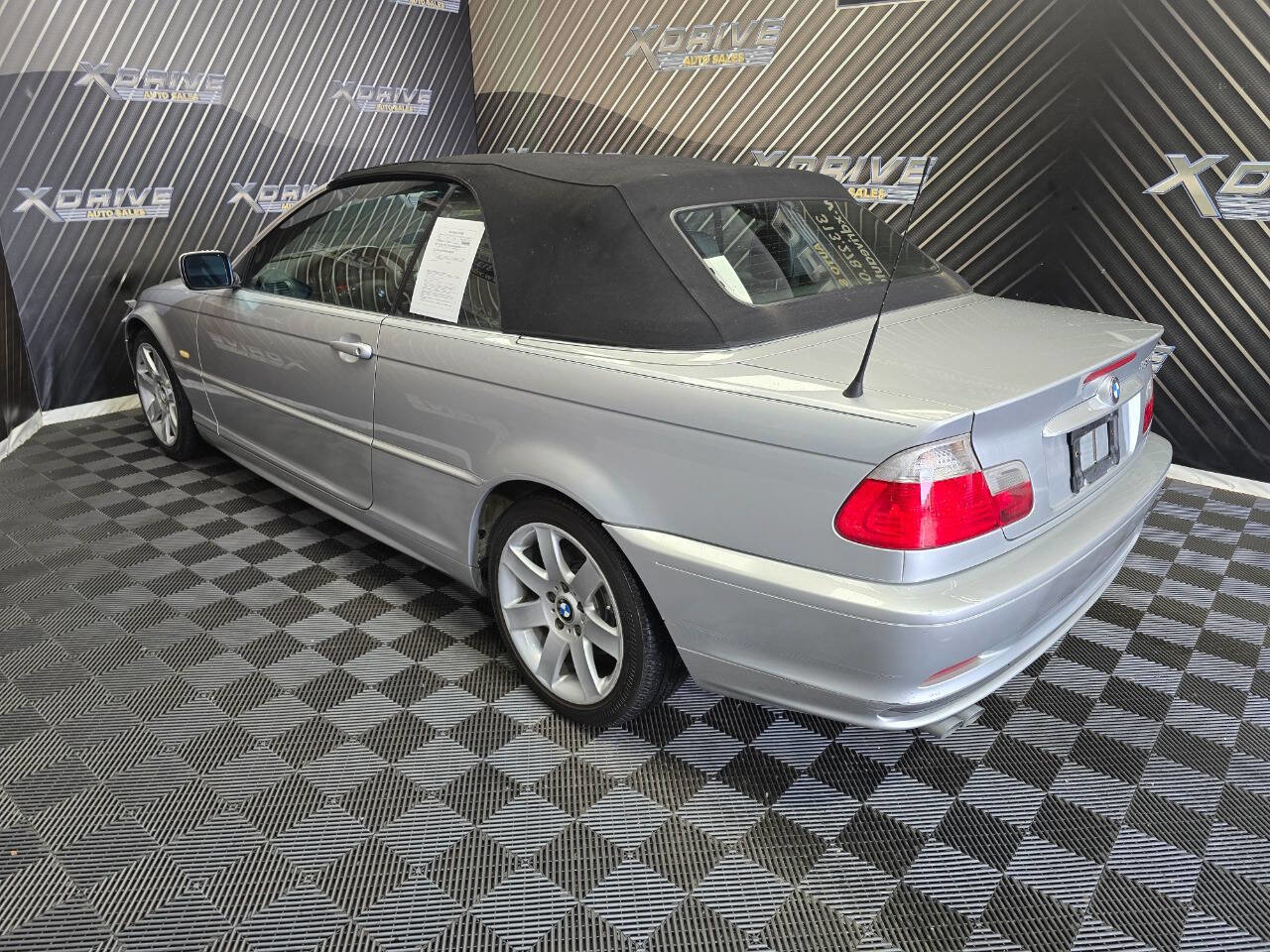 Used 2002 BMW 325Ci Convertible image 11