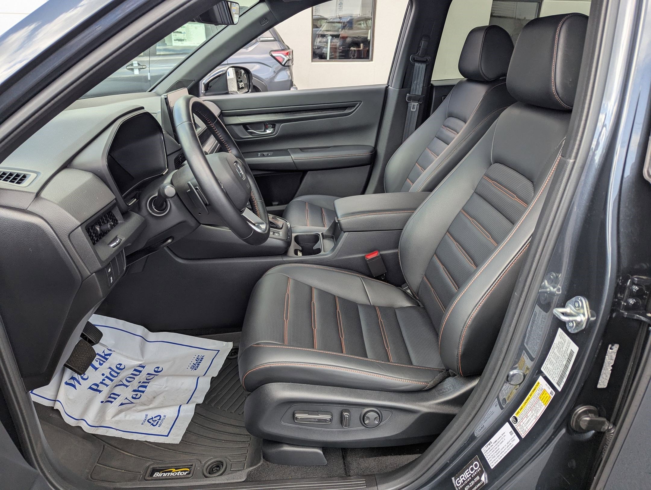 Used 2025 Honda CR-V Sport-L image 8