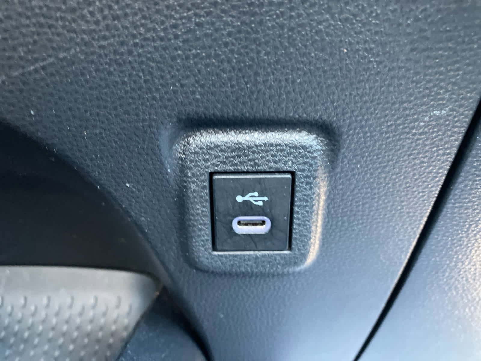 Used 2023 Toyota Corolla LE image 22