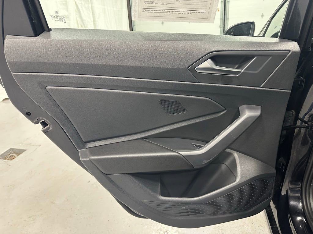 Used 2025 Volkswagen Jetta S image 39