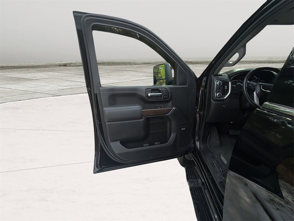 Used 2020 GMC Sierra 2500 Denali w/ Denali Ultimate Package image 13