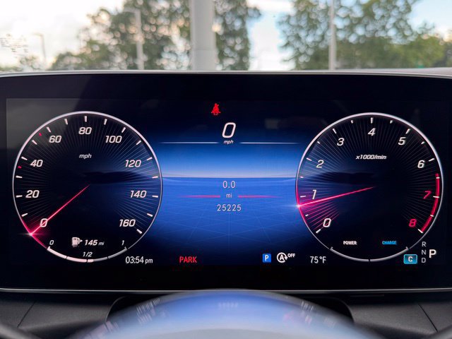 Used 2023 Mercedes-Benz GLC 300 4MATIC image 19