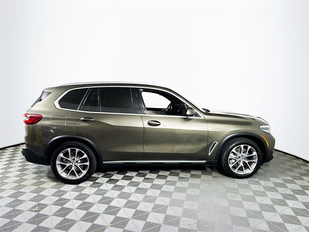 Used 2020 BMW X5 xDrive40i w/ Premium Package image 8