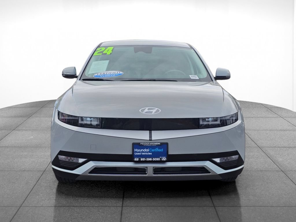 Certified 2024 Hyundai Ioniq 5 SE RWD image 2