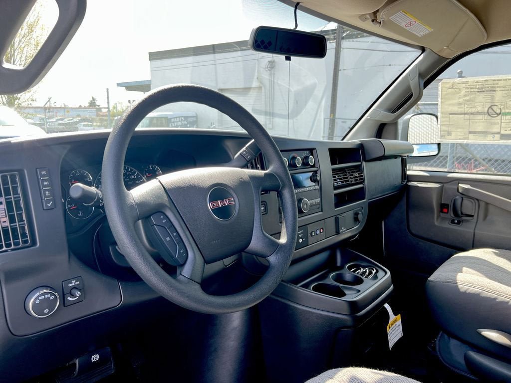 New 2025 GMC Savana 2500 w/ Communications Package RWD image 23