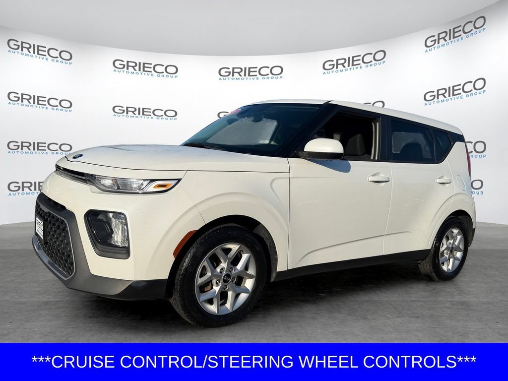 Used 2021 Kia Soul S FWD image 3