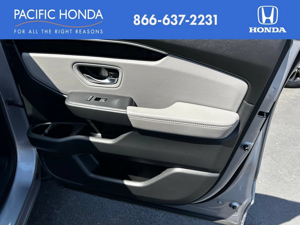 Used 2023 Honda Pilot Touring image 14