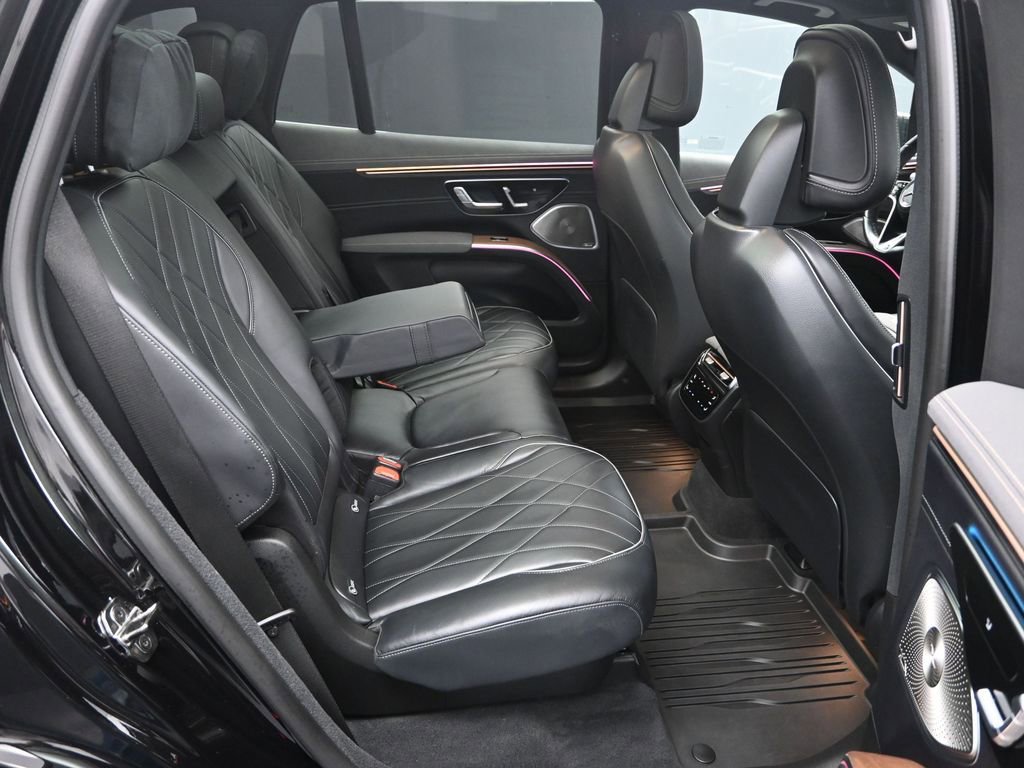 Used 2023 Mercedes-Benz EQS 580 4MATIC SUV image 37