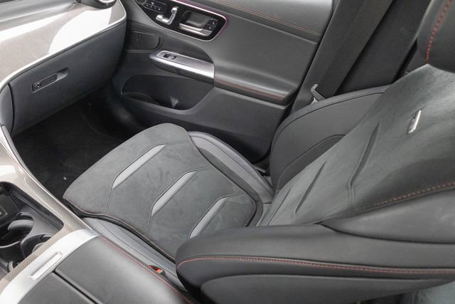 Certified 2025 Mercedes-Benz GLC 43 AMG 4MATIC image 20