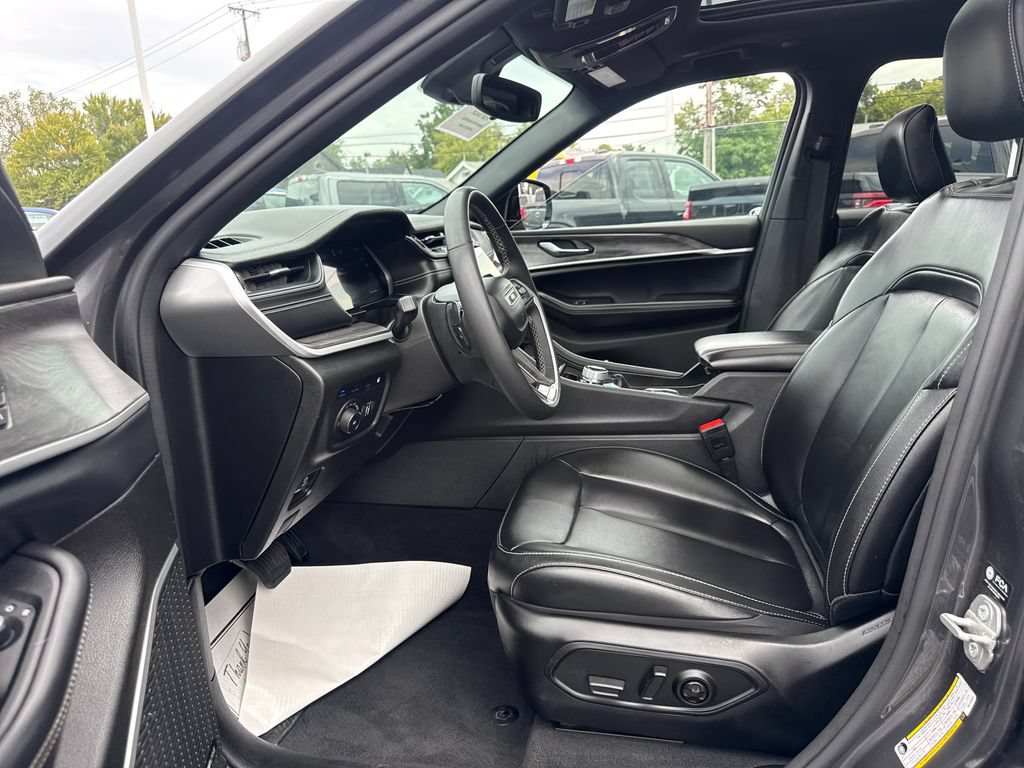 Used 2024 Jeep Grand Cherokee Limited 4xe AWD/4WD image 12