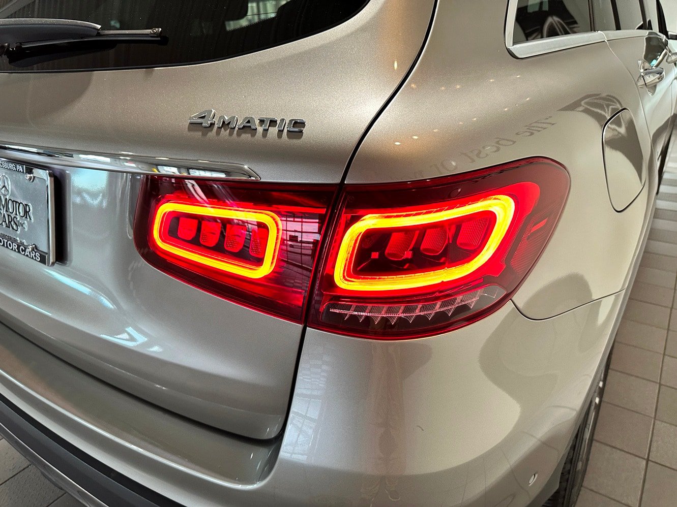 Used 2020 Mercedes-Benz GLC 300 4MATIC image 24