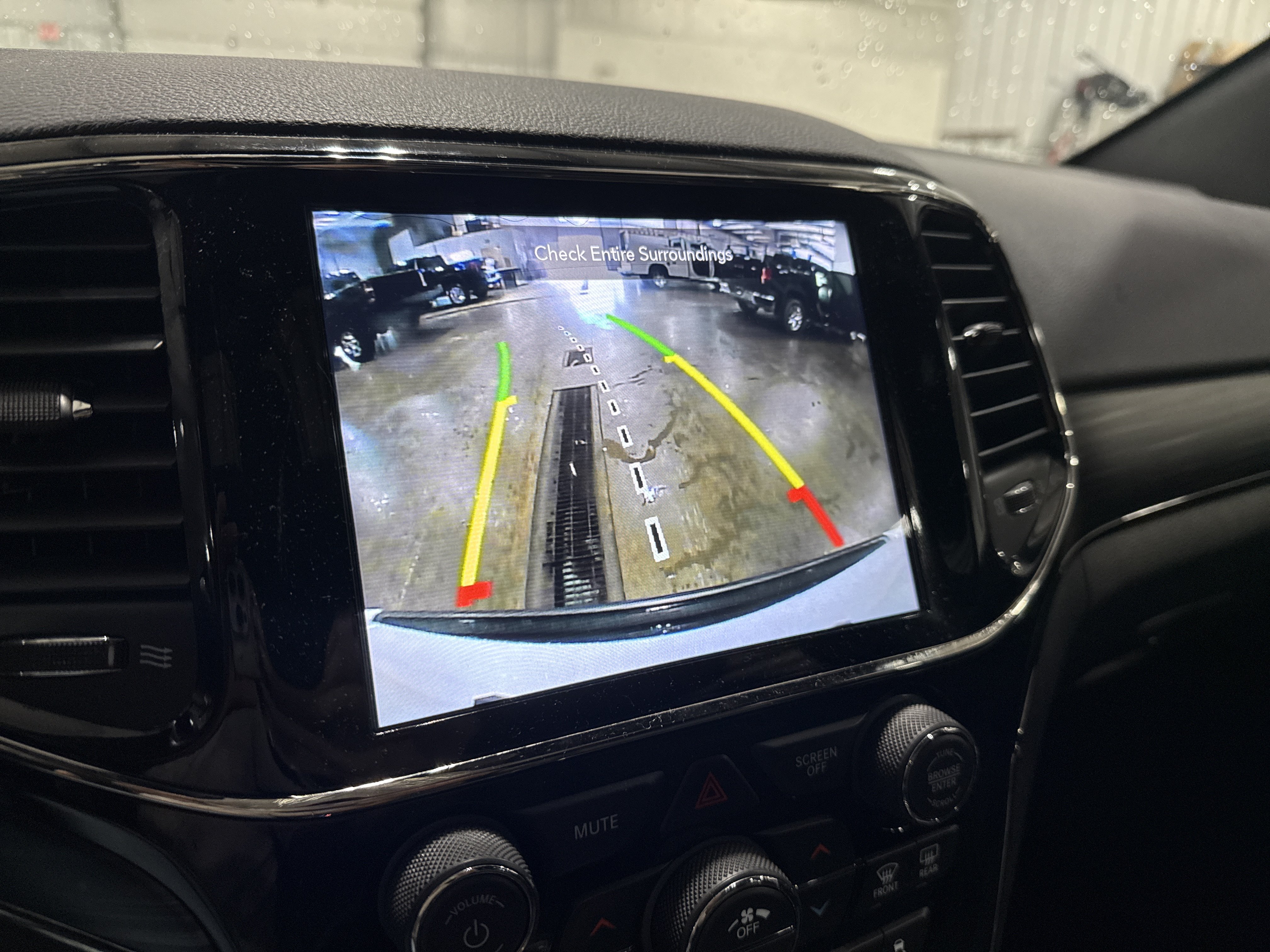 Used 2019 Jeep Grand Cherokee Limited X AWD/4WD image 14