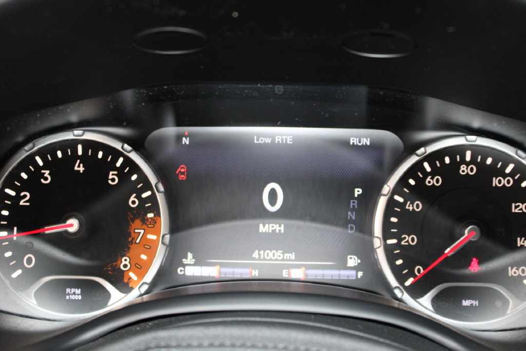 Used 2018 Jeep Renegade Trailhawk AWD/4WD image 30