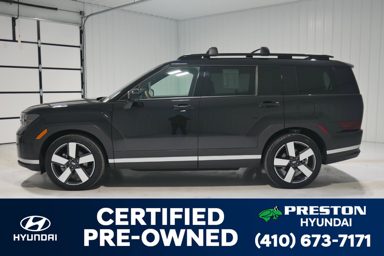 Used 2025 Hyundai Santa Fe Limited image 8