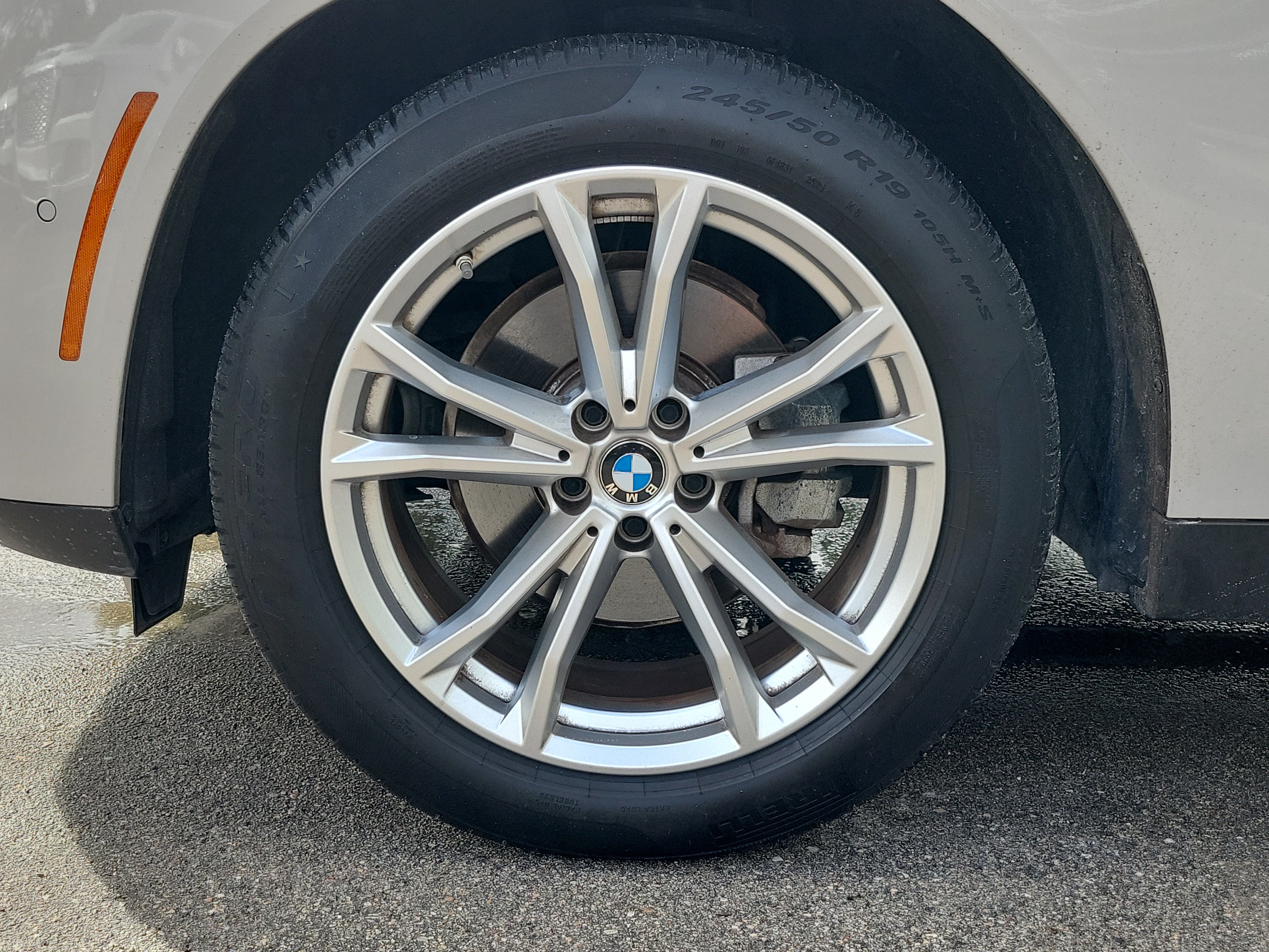 Used 2025 BMW X3 xDrive30i AWD/4WD image 6