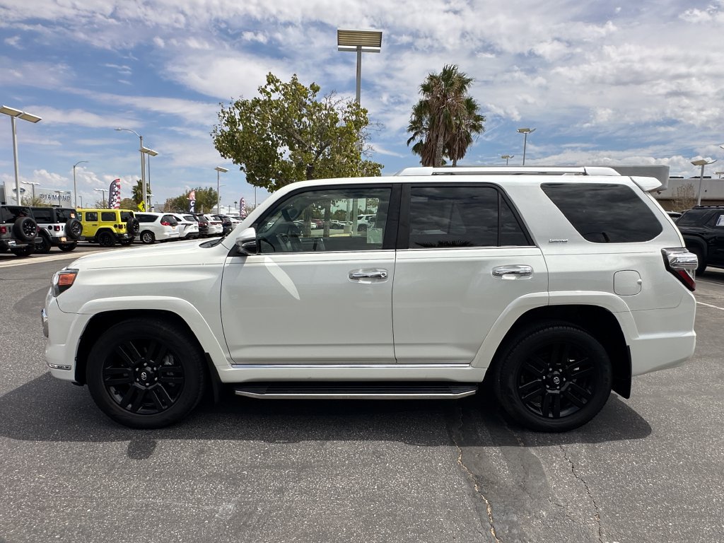 Used 2022 Toyota 4Runner Limited RWD image 3