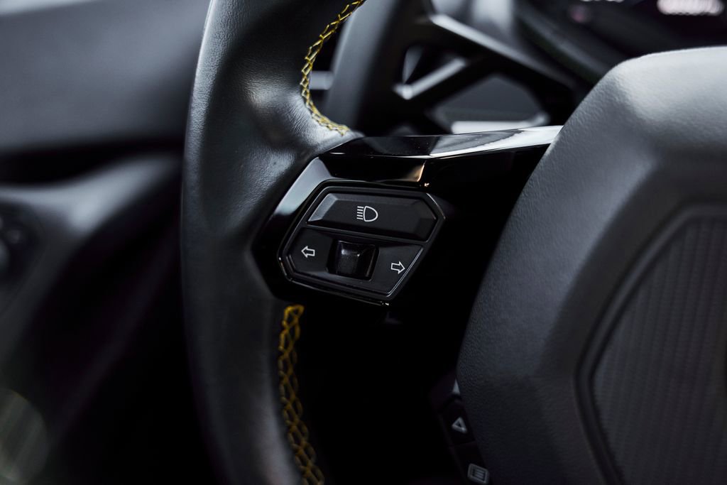 Used 2021 Lamborghini Huracan EVO image 50