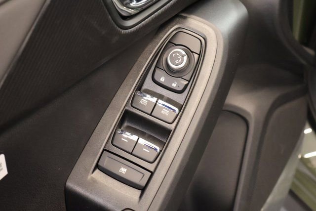 New 2026 Subaru Crosstrek 2.5i Limited image 9