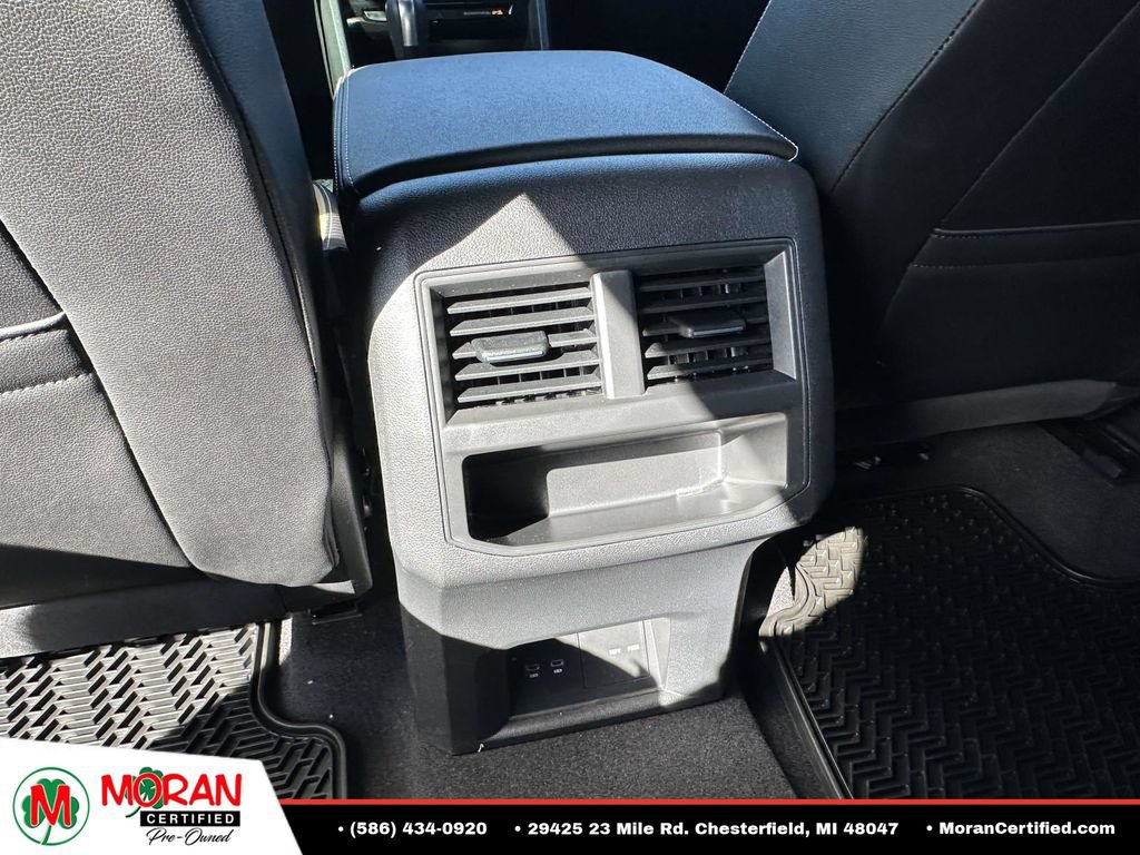 Used 2023 Volkswagen Atlas Cross Sport SE AWD/4WD image 14