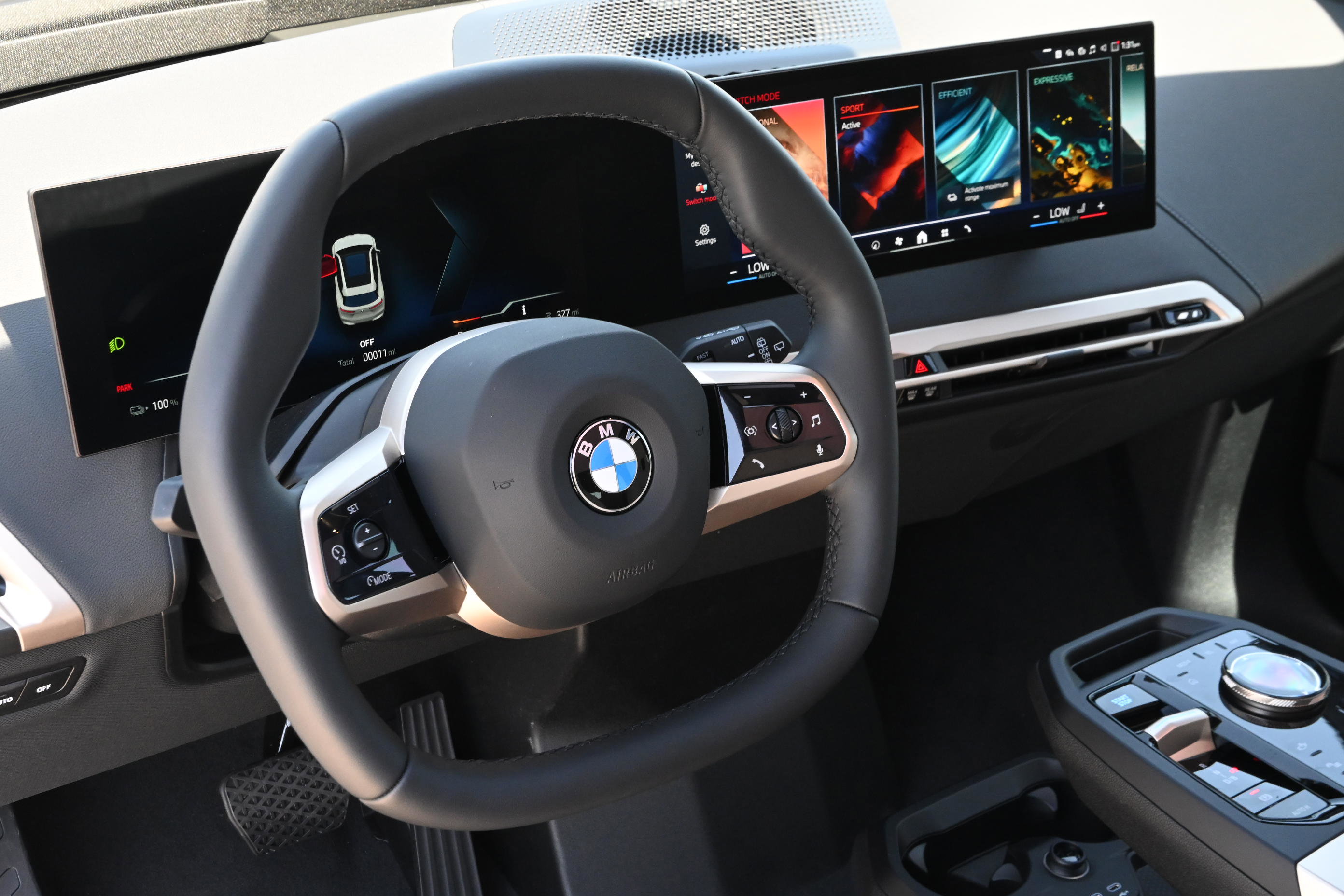 New 2026 BMW iX xDrive60 w/ Premium Package image 13