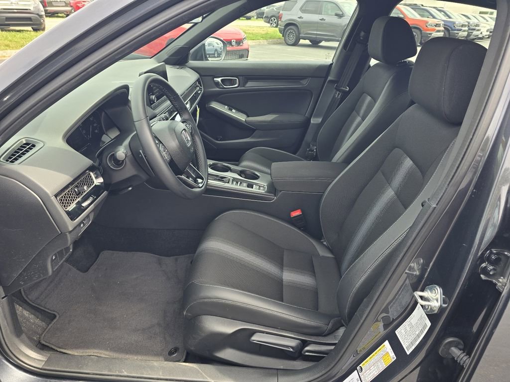 Used 2025 Honda Civic Sport image 11