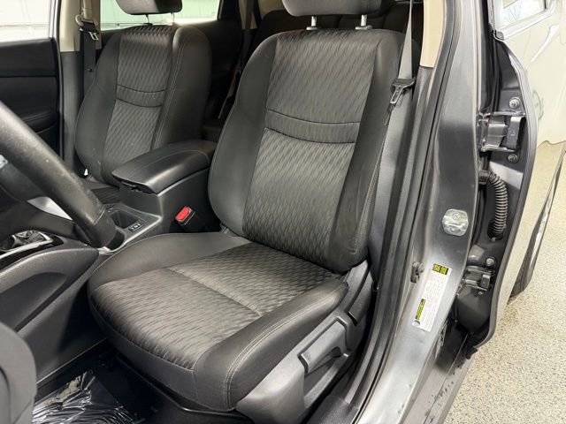 Used 2019 Nissan Rogue S w/ Special Edition Package image 20