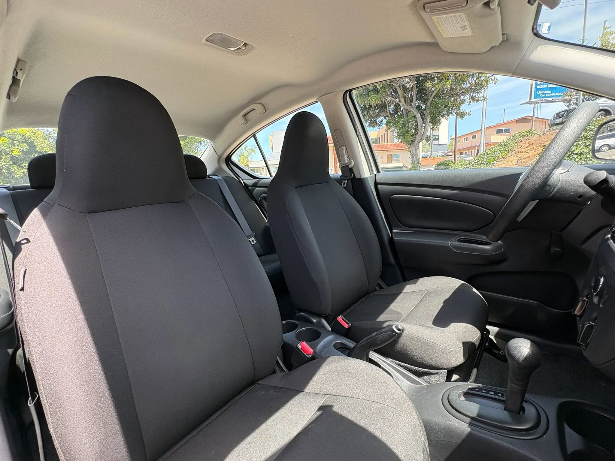 Used 2015 Nissan Versa S Plus FWD image 18