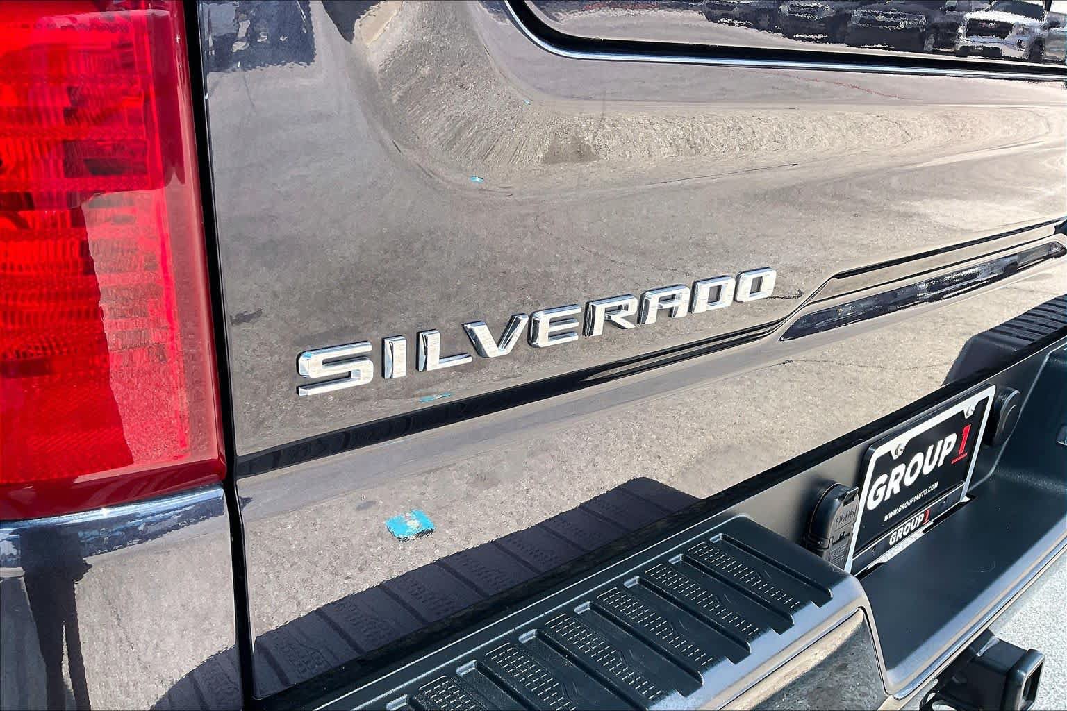 Used 2022 Chevrolet Silverado 1500 Custom Trail Boss AWD/4WD image 31