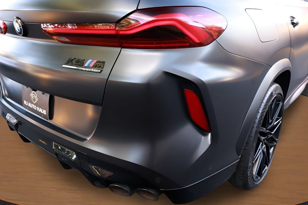 Used 2021 BMW X6 M w/ Competition Package AWD/4WD image 17