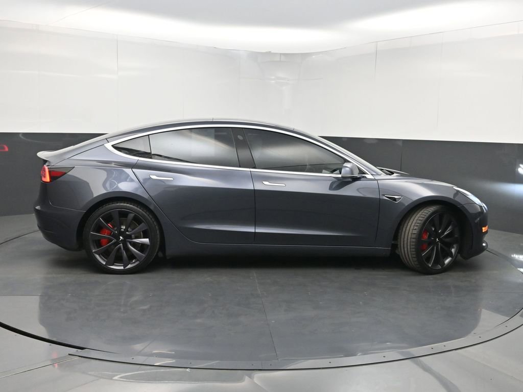 Used 2020 Tesla Model 3 Performance image 40