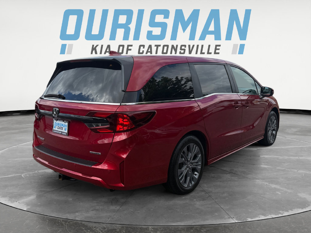 Used 2025 Honda Odyssey Touring image 6