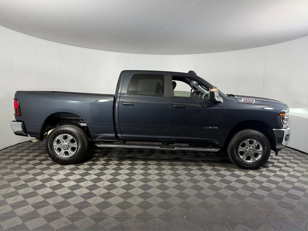 Used 2026 RAM 2500 Big Horn AWD/4WD image 3