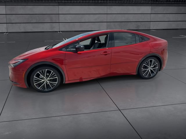 Used 2026 Toyota Prius Limited w/ Limited Premium Package FWD image 5