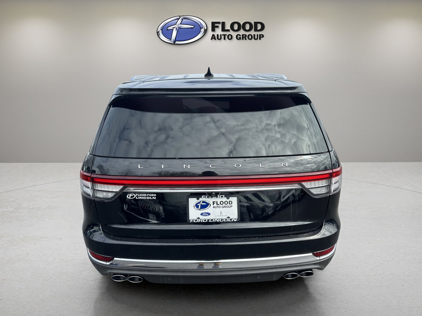 Certified 2023 Lincoln Aviator Reserve w/ Equipment Group 201A image 6