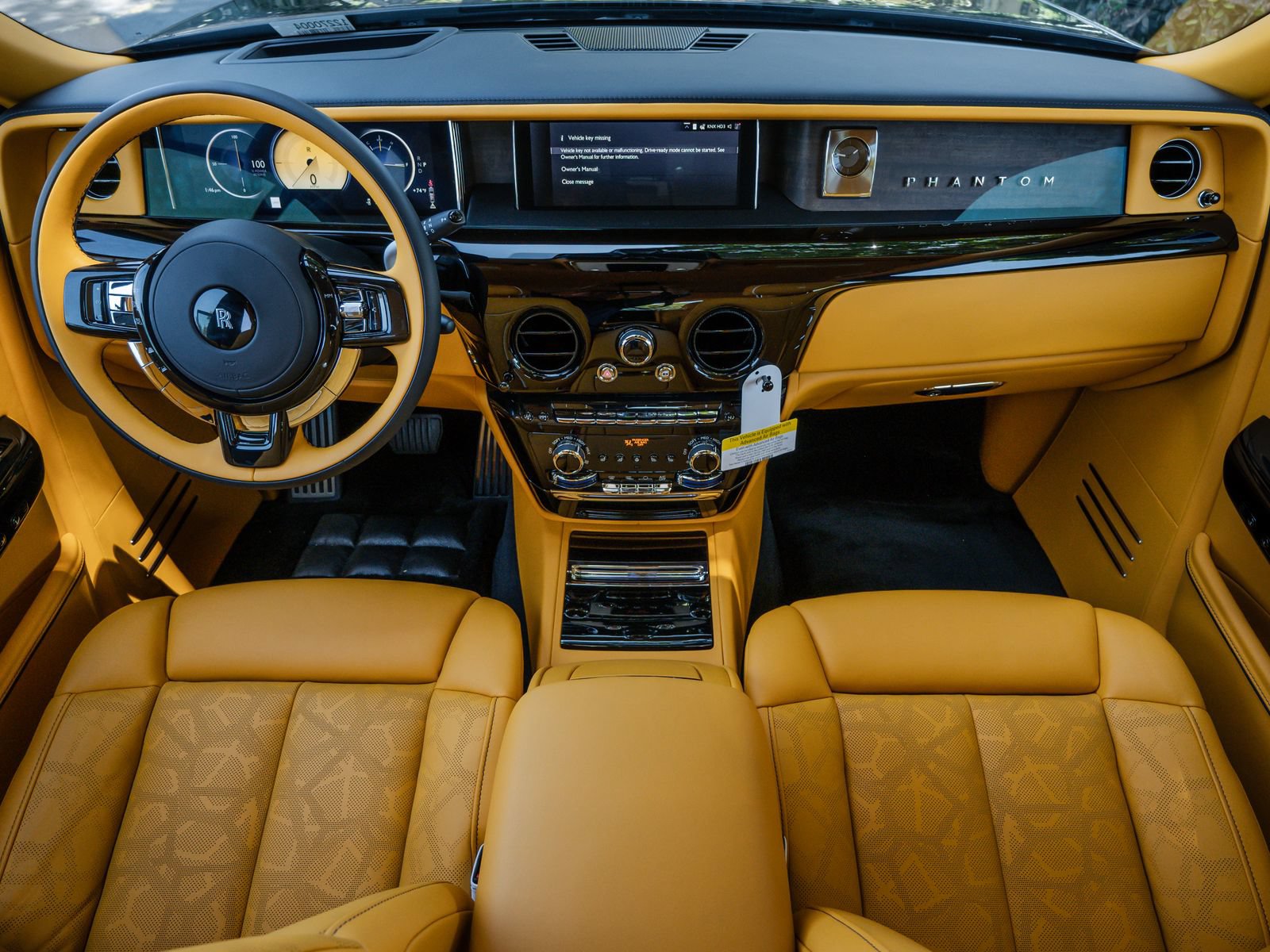 New 2027 Rolls-Royce Phantom Sedan RWD image 4